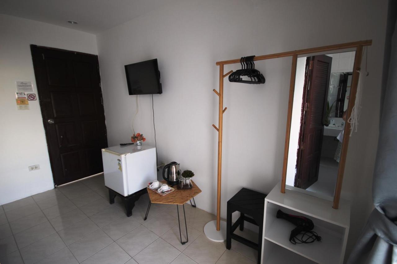 Hua Hin Paradise Guesthouse Exterior photo